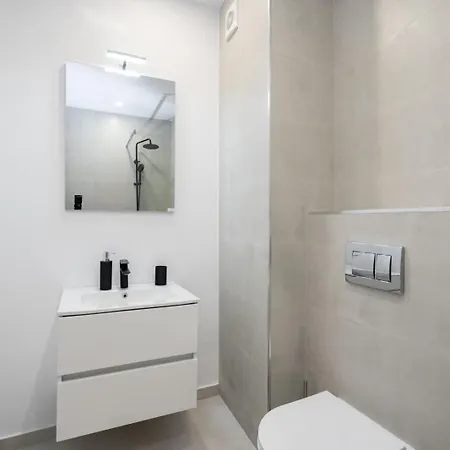 Lejlighed Amazing With Panoramic View, Parking & Pool Bukarest