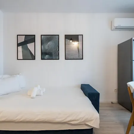 High-end With Panoramic View, Parking & Pool