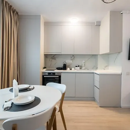 Appartamento Amazing With Panoramic View, Parking & Pool Bucarest