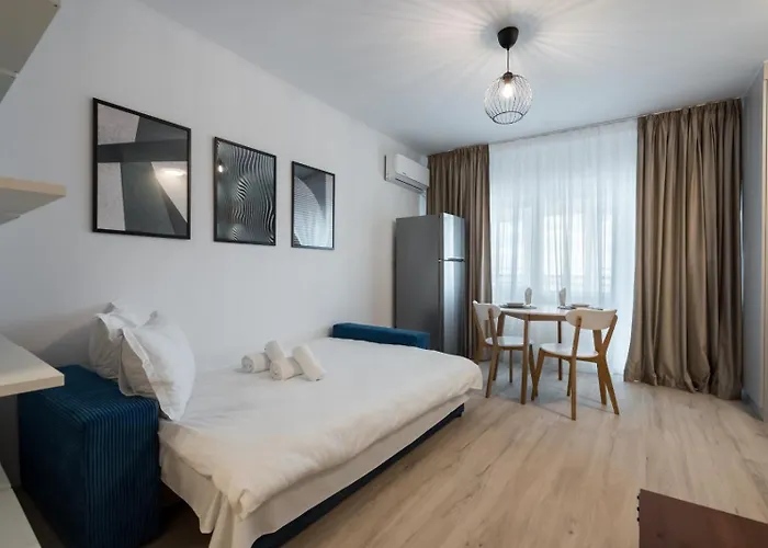 Apartamento Amazing With Panoramic View, Parking & Pool Bucarest