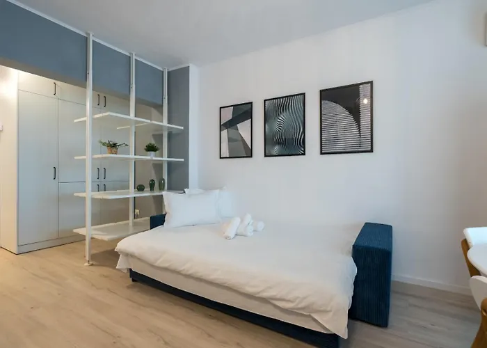 Amazing With Panoramic View, Parking & Pool * Bucureşti