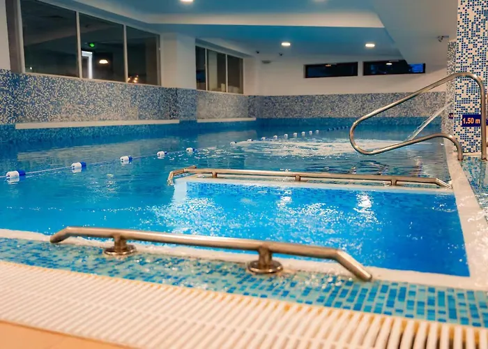 Amazing With Panoramic View, Parking & Pool Bucarest