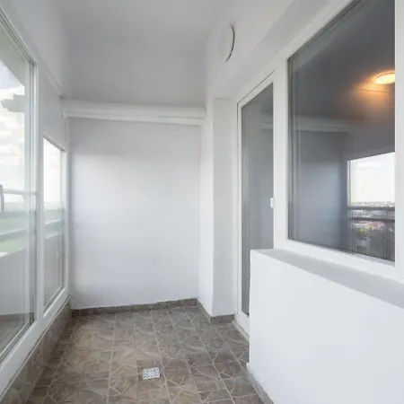 Amazing With Panoramic View, Parking & Pool * Bukurešť